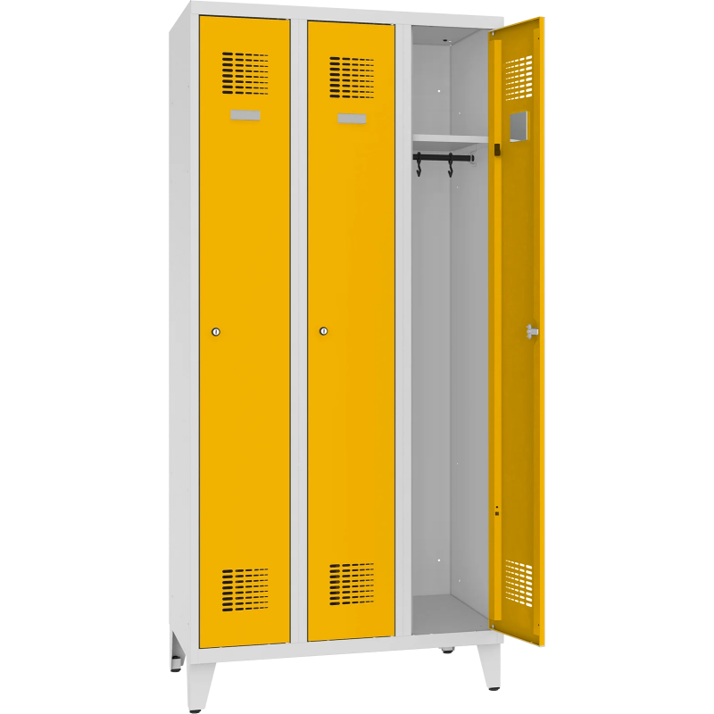 Full-size wardrobe, 3 columns